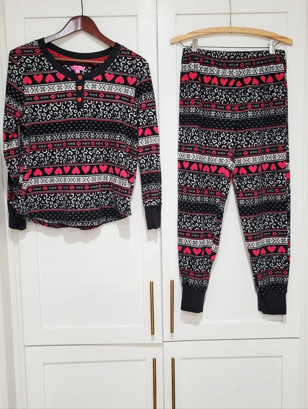 Betsey Johnson 2-Piece Cottagecore Print Girls' Pajama Set | Size Medium
